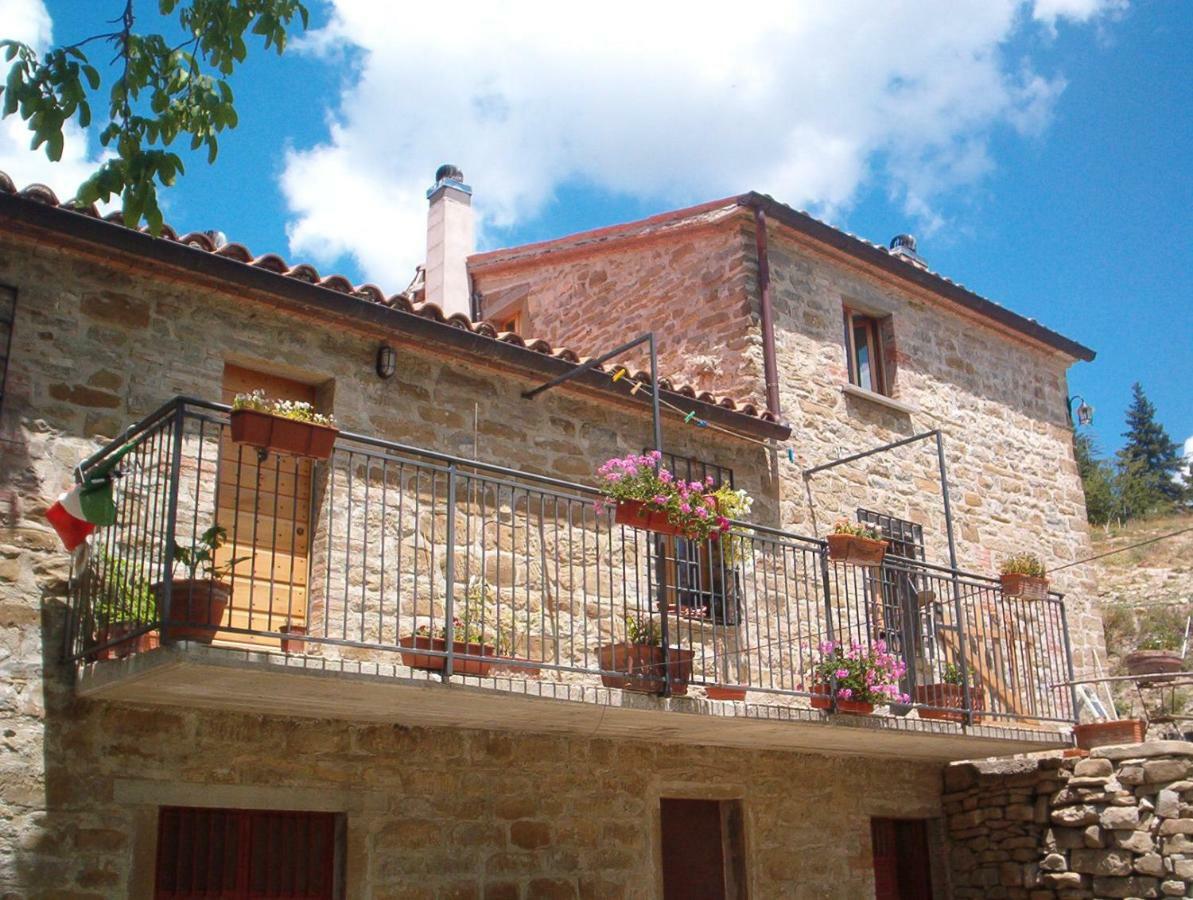 Grannoce Bed And Breakfast Gubbio Luaran gambar